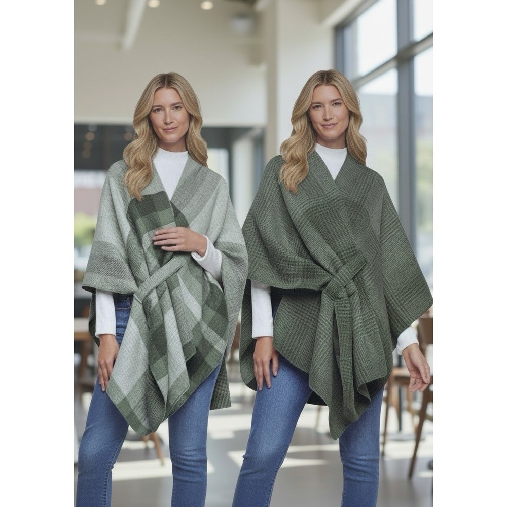 Woolrich NEW Women's Reversible Wrap Gift Packaging Green Versatile Green